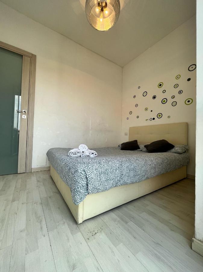 Fondazione Prada Apartment With Balcony Mailand Exterior foto